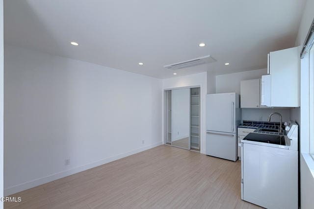 Foto del edificio - 118 Bardsdale Ave