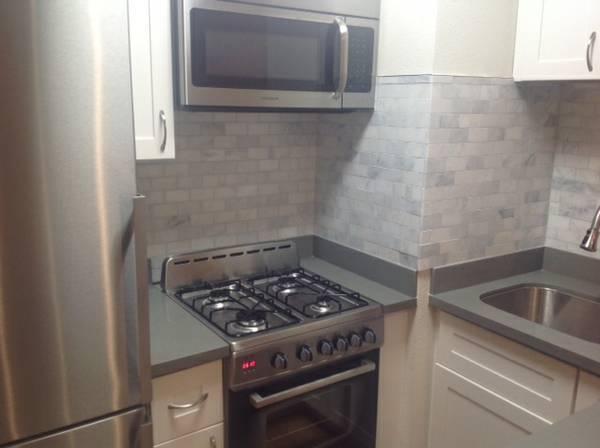 Building Photo - 1 bedroom in Oakland CA 94611