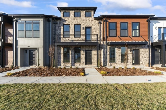 Building Photo - 1345 Rebecca Johns Dr