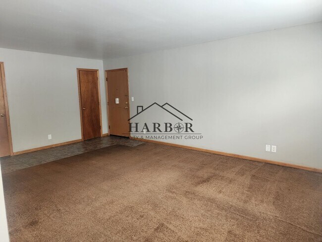 Foto del edificio - 204 11th Ave NW