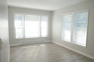 Building Photo - 1756 Franklin Ave