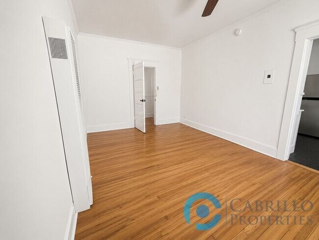 Foto del edificio - 2241 4th Avenue