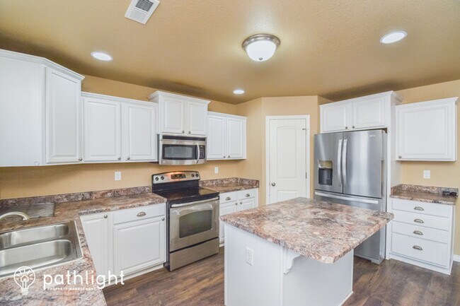 Foto del edificio - 6452 Kilkenny Court, Colorado Springs, CO,...