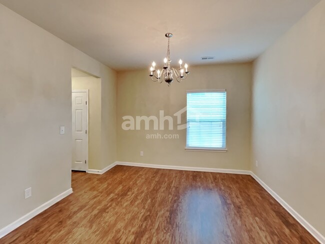Building Photo - 10918 Tailwater St