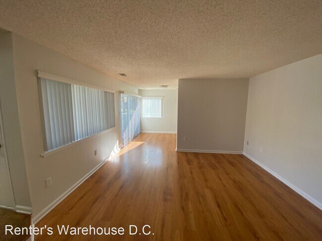 Building Photo - 2 br, 1 bath House - 1933A Villaridge Dr