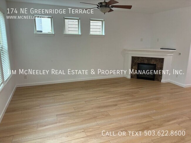 Foto del edificio - 174 NE Greenridge Terrace