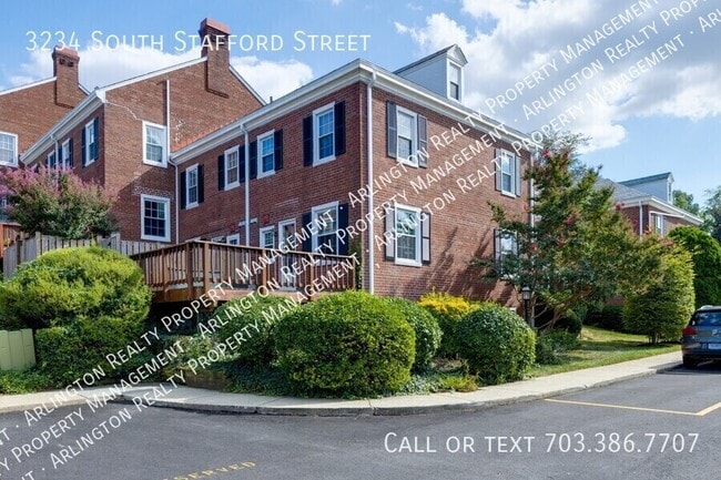 Foto del edificio - 3234 S Stafford St