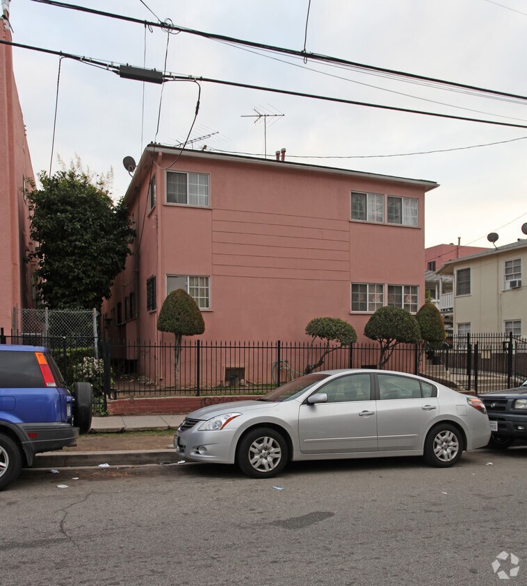 Building Photo - 312 Columbia Ave