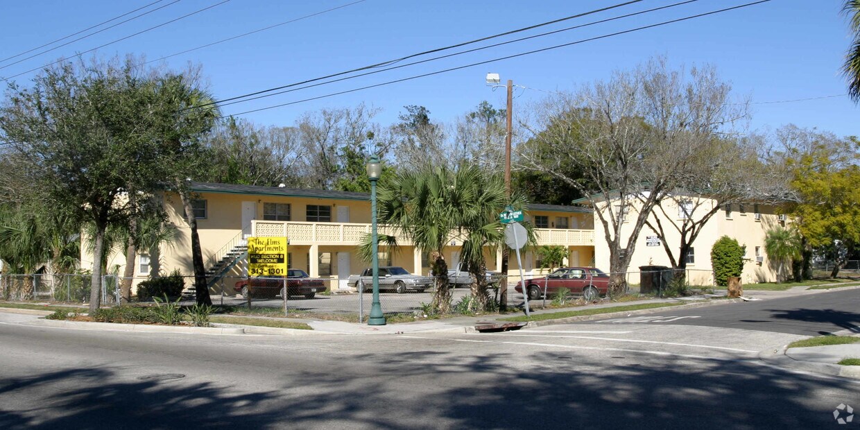 Foto del edificio - St. Monica Residence