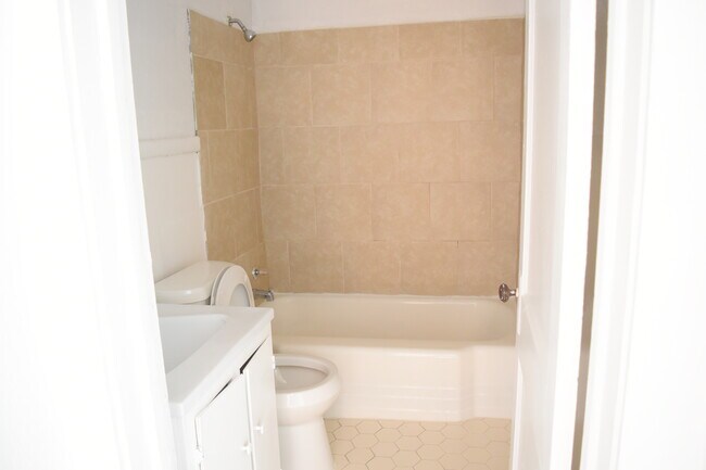 Bathroom - 1130 Curtis St