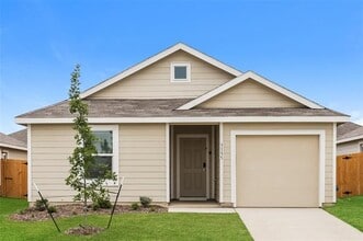 Building Photo - 3155 Crestone Dr