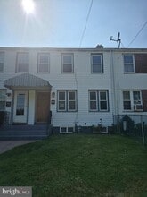 Building Photo - 119 Bungalow Ave