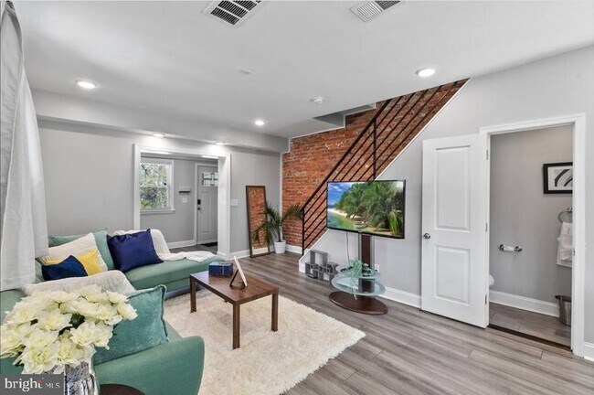 Foto del edificio - 1449 S 32nd St