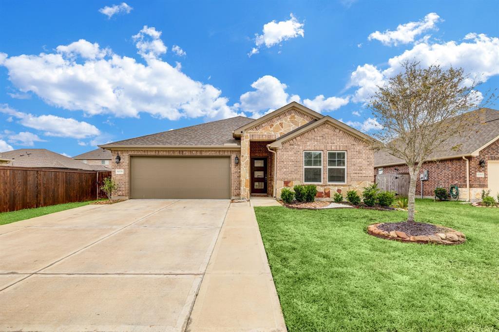 Foto principal - 6076 Pearland Pl
