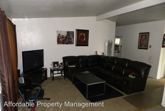 Foto del edificio - 2 br, 1 bath House - 26883 Tyrrell Avenue