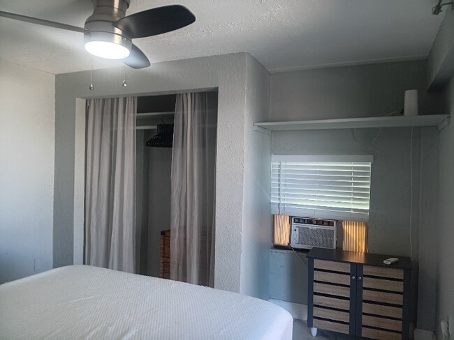 Foto del edificio - D4 10th Ave