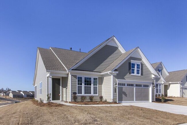 Building Photo - Luxury Living- Like Brand New Kolter Built...