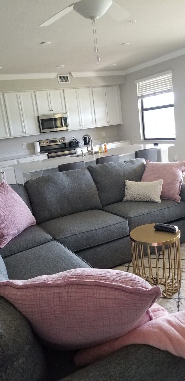 Foto del edificio - 17321 Cherrywood Ct