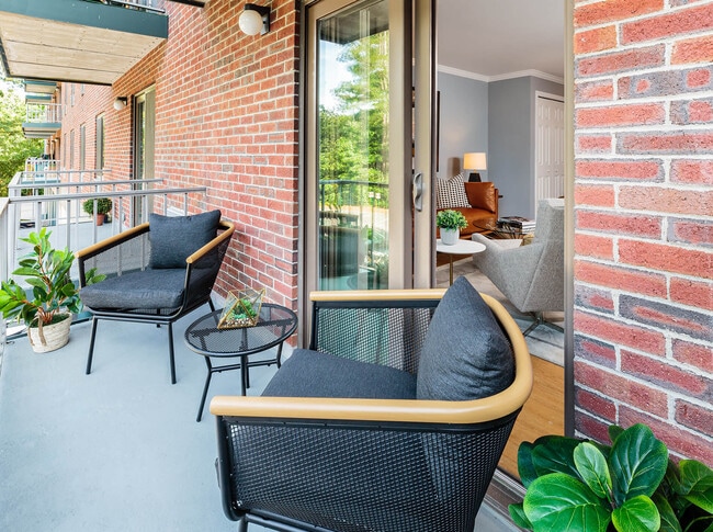 Interior Photo - Water View Terrace