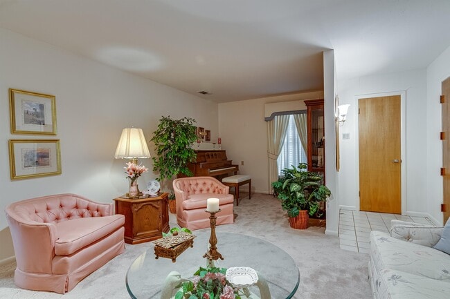 Foto del edificio - 5130 Vicki St