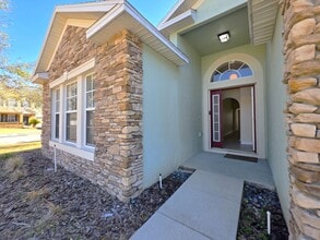 Building Photo - 24359 SW 11th Rd