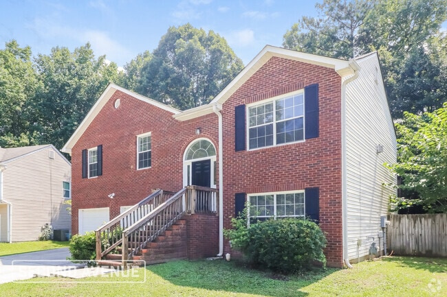 Building Photo - 5736 Broadleaf Way