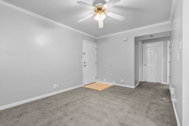 Building Photo - 263 N 300 W