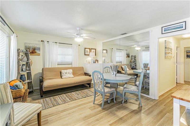 Primary Photo - Charming condo located in the quiet neighb...