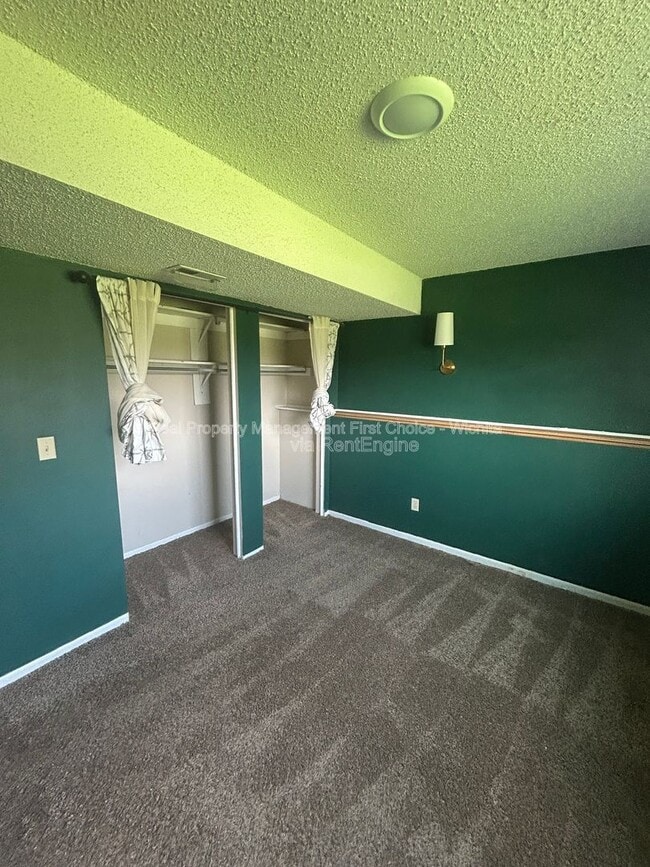 Building Photo - 3147 Brookfield Ct