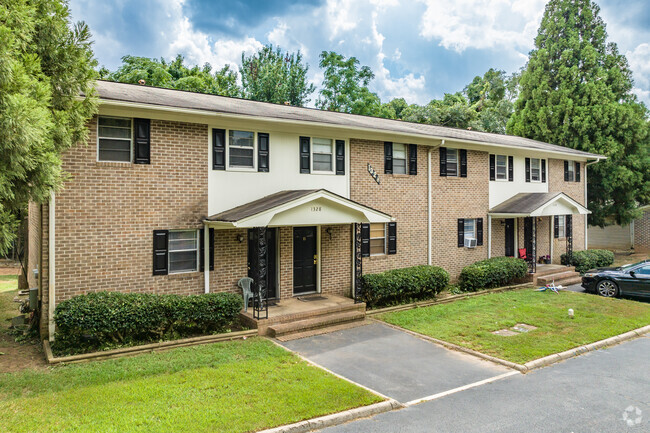 Building Photo - North Pointe Apartments