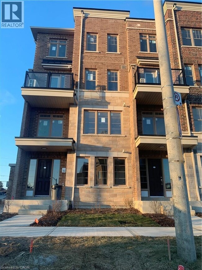 Building Photo - 60 Parrotta Dr