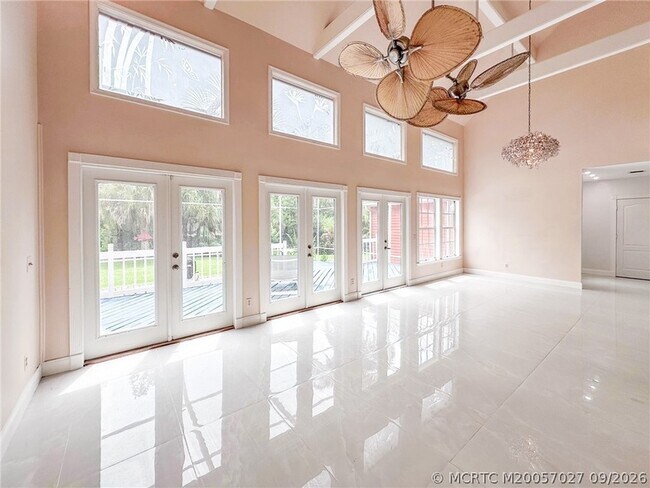 Foto del edificio - 521 SW Marion Ct
