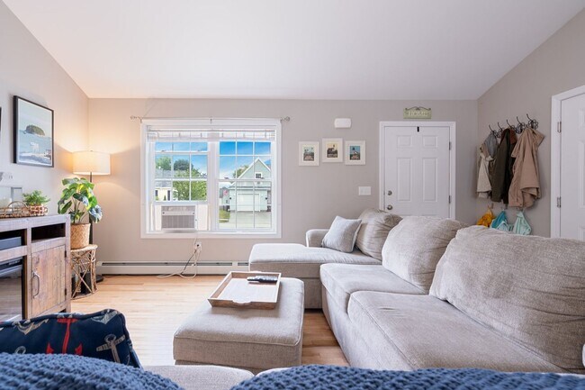 Foto del edificio - Gorham 3BD/2BA Single Family Home with Gar...