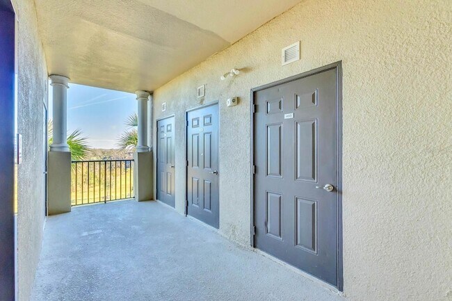 Foto del edificio - 17510 Gawthrop Dr
