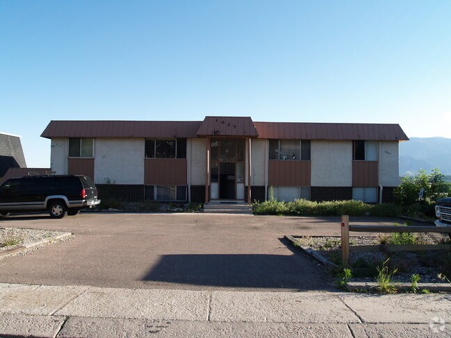 Foto del edificio - 1027 Westmoreland Rd