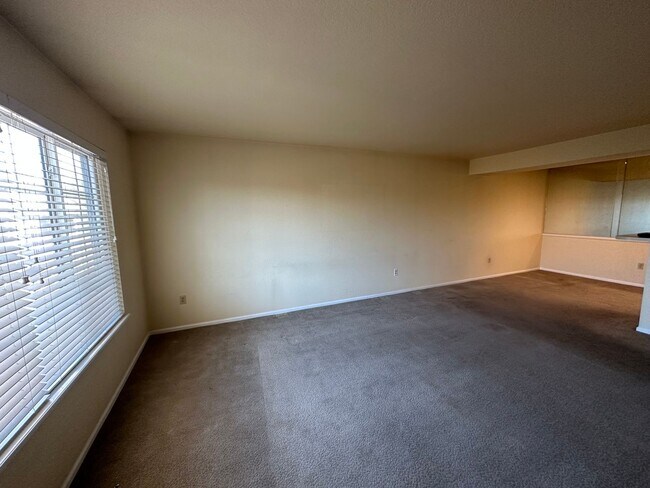 Foto del edificio - 9283 E Arbor Cir