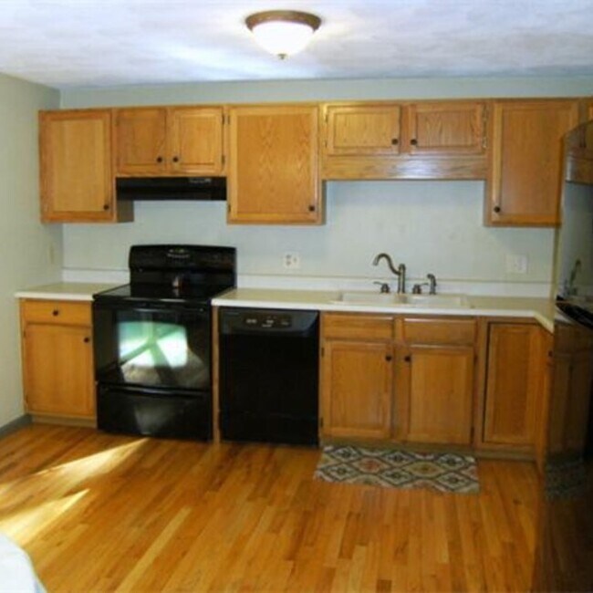 Foto del edificio - 50 Benjamin Landing Ln