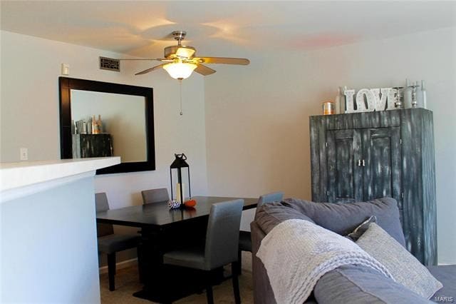 Foto del edificio - 1617 Forest Springs Ln