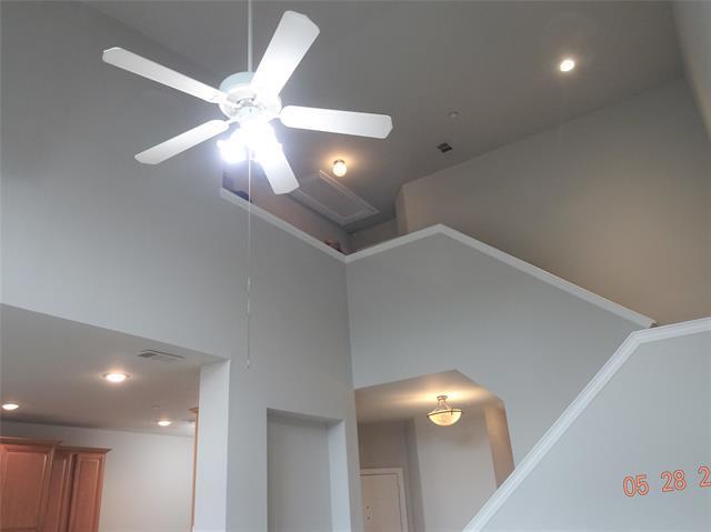 Foto del edificio - 10021 Dryden Ln