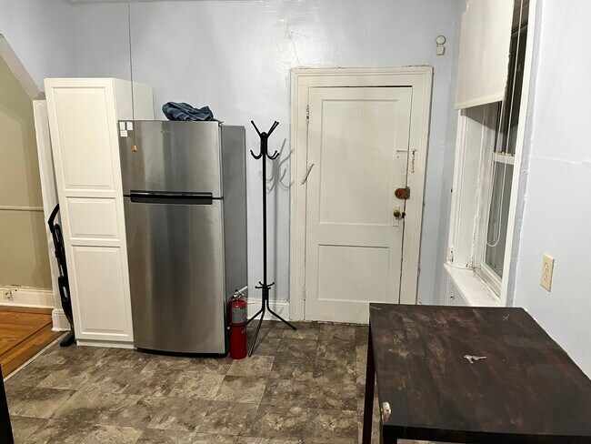 Cocina 1 - 77 Calyer St