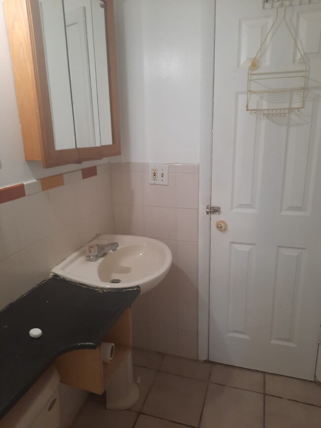 Foto del edificio - 320 NE 175th St