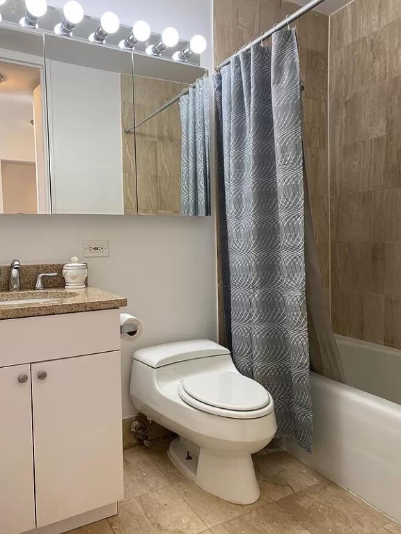 Building Photo - Ritz Carlton” of Apartment Living!
