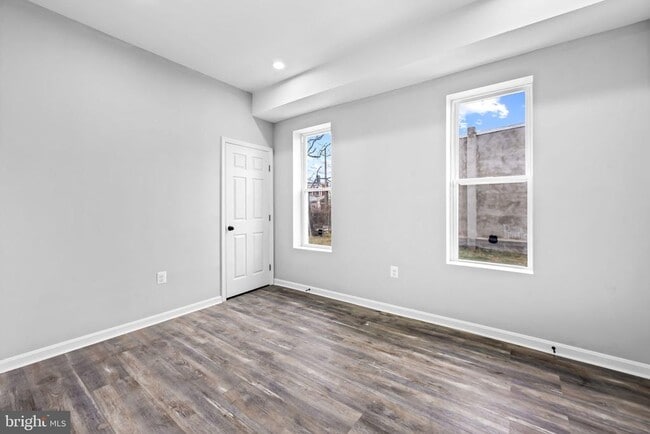 Foto del edificio - 1918 E Lafayette Ave