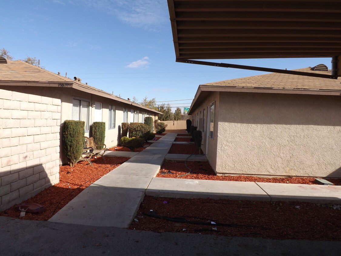 15699 Sueno Ln, Victorville, CA 92394 Apartments in Victorville, CA