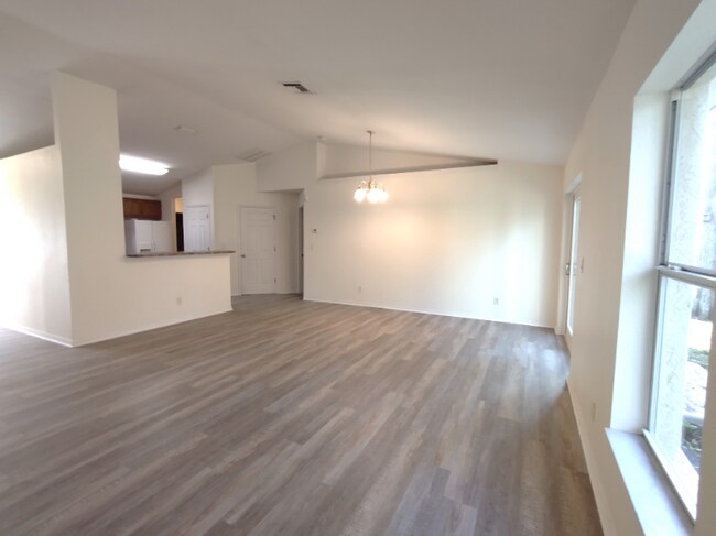 Building Photo - 3003 W Balsam Cir