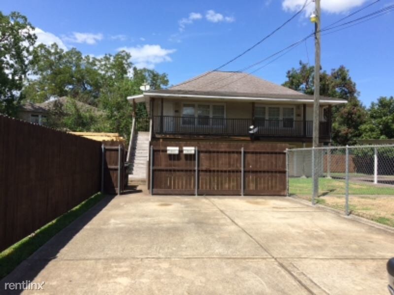 Primary Photo - 7025 Hemlock St
