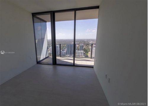 Building Photo - 1000 Brickell Plaza
