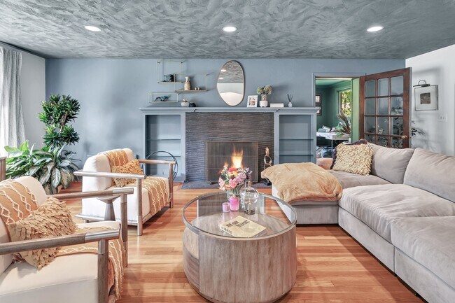 Foto del edificio - 26 Pearsall Pl