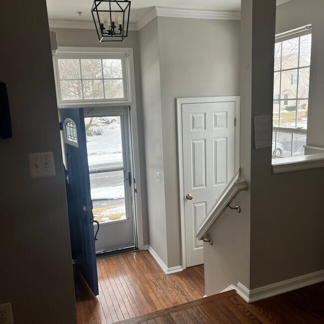 Foto del edificio - Large 4-bedroom Townhouse Odenton