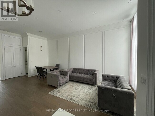 Photo du bâtiment - 89 Cadorna Ave